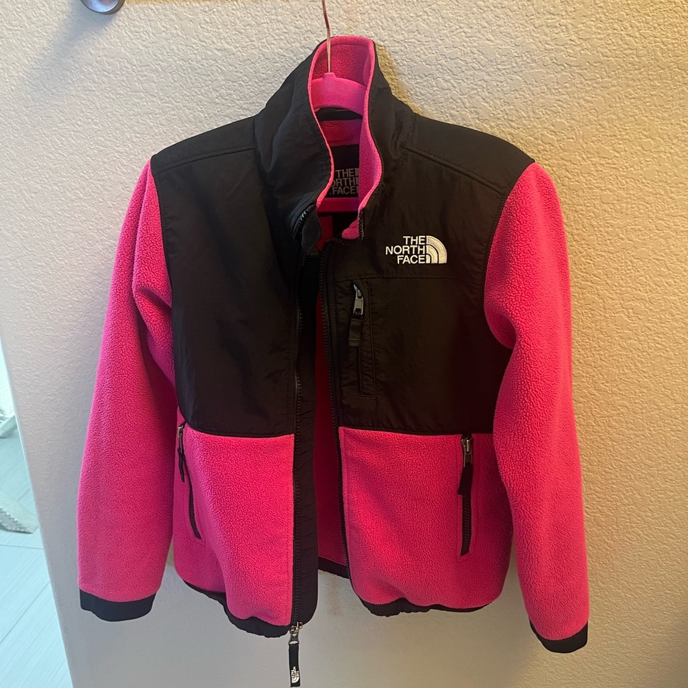 Youth Small (7/8) Girl’s Pink The North Face Jacket